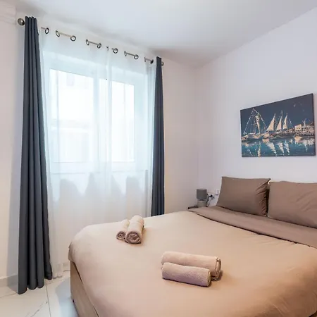 A20 - 5 Mins Walk To Valletta Ferry - Shopping Mall And Bay By Quicktrips Appartement