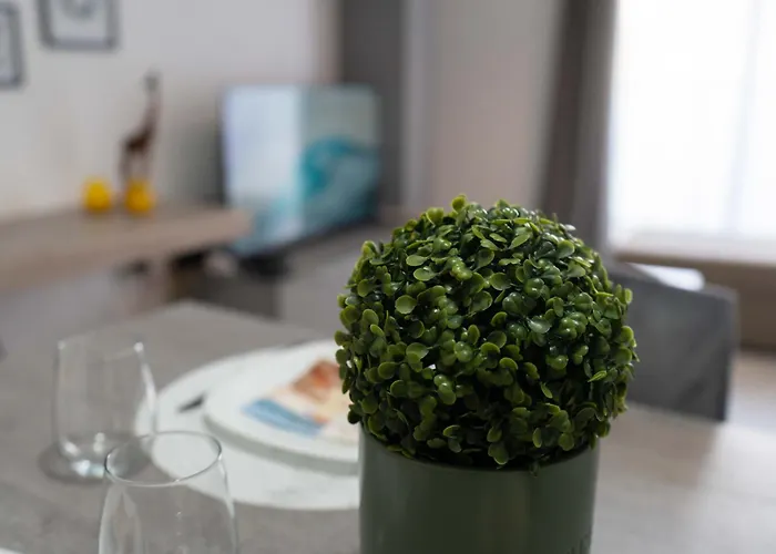 A20 - 5 Mins Walk To Valletta Ferry - Shopping Mall And Bay By Quicktrips Apartment Sliema